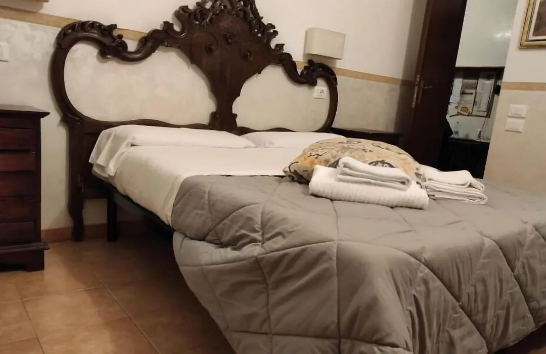 Conte GuestHouse-1